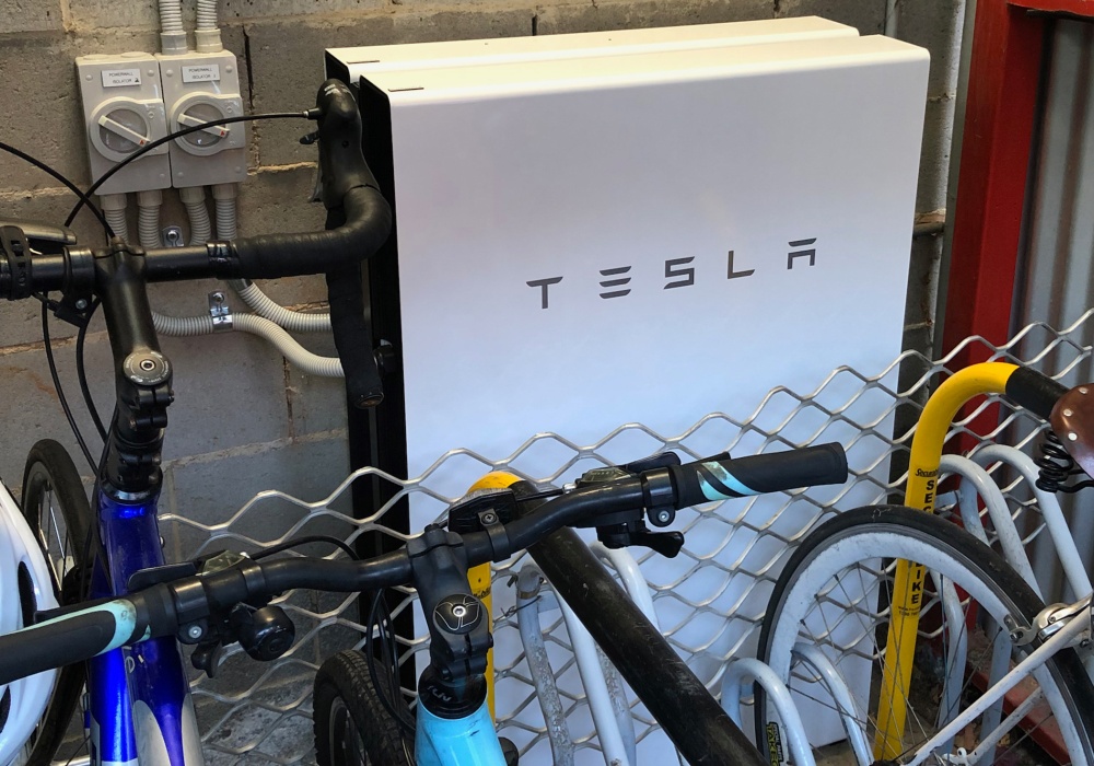 2nd Tesla battery installed